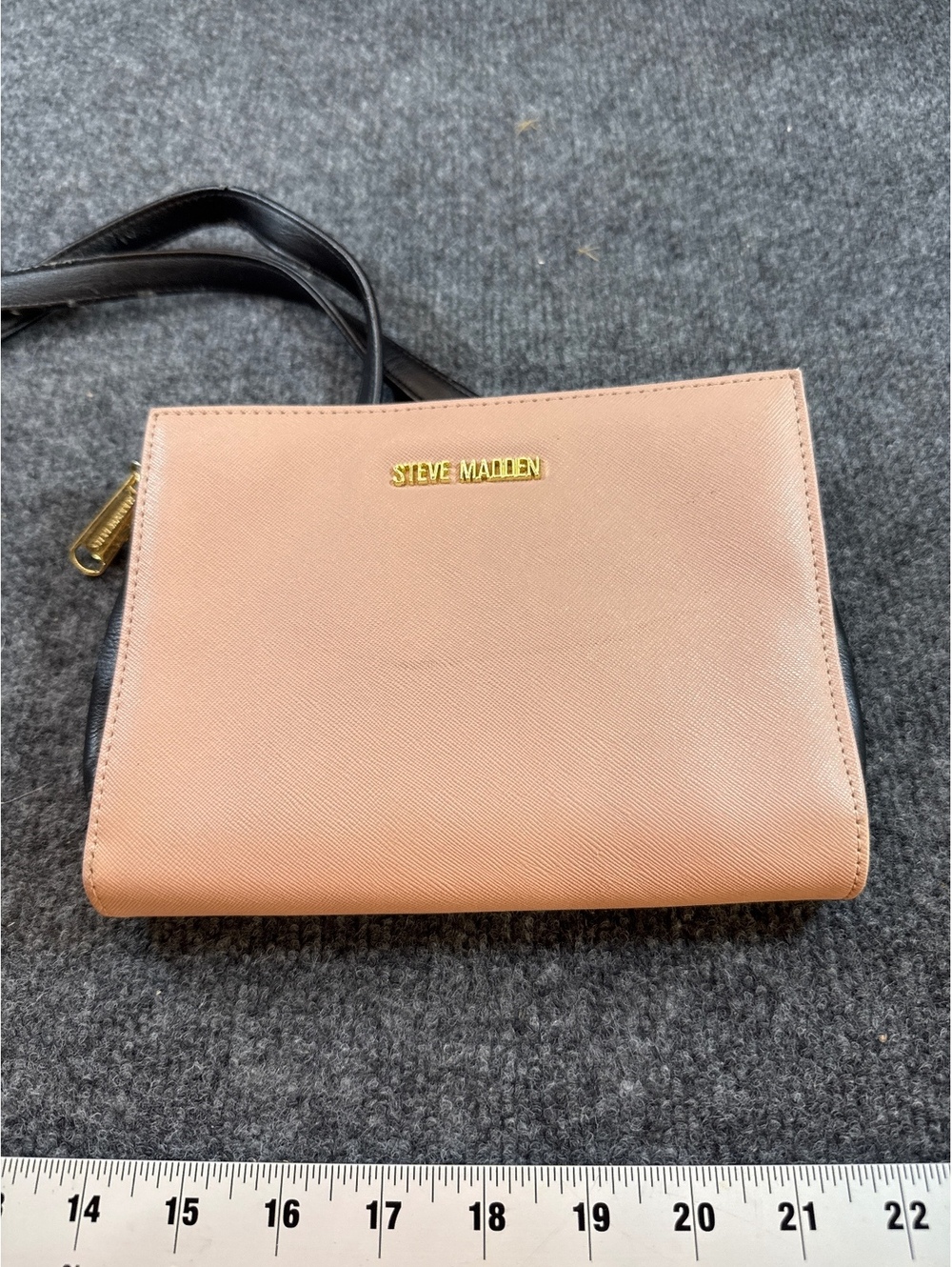 Steve Madden Womens Blush Pink Crossbody Wallet Purse Gold Logo Card Slots
